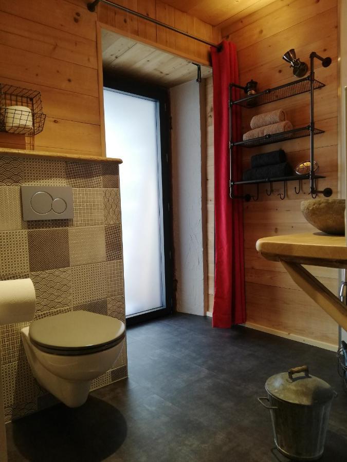 Un R De Memises Bed & Breakfast Thollon-les-Memises Екстериор снимка